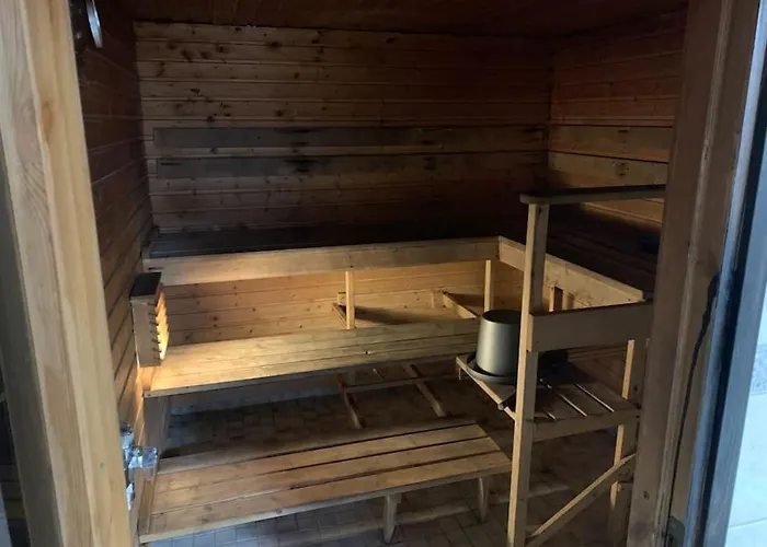 Tonnila, Big For 10-person At Near Meyer Gate Turku